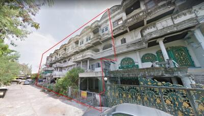 38870 - Srinakarin Road. Soi Srinakarin 5, Land for sale + commercial building, area 1,272 Sq.m.