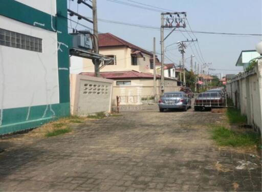 1,500 Sqm. Warehouse listed for ฿ 50,000,000.