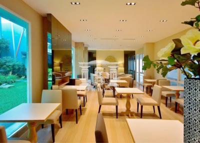41136 - Luxury hotel; amount of 114 rooms, Bang Na kilo 26, near Suvarnabhumi Airport