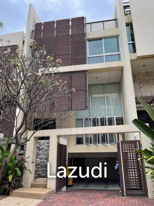 3 Bed 3 Bath 320 Sqm The Lofts Sathorn