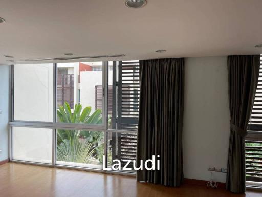 3 Bed 3 Bath 320 Sqm The Lofts Sathorn