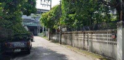 38468 Land Foe Sale Sukhumvit Road, size 300 Square wah