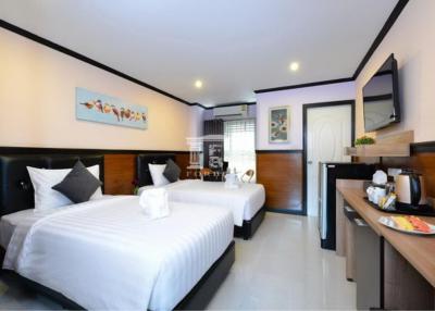 40696 - Boutique Hotel for Sale, Good location, near Thanon Pradit Manutham road, amount of 92 rooms, size 344 Square wah