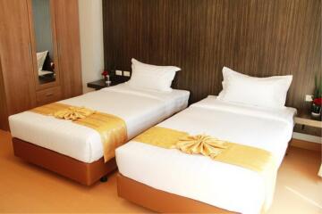 39373 - Hotel For Sale, ladprao 101 road, size 2 Rai 102 Sqare wah