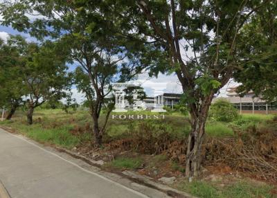 42218 - Land for sale, area 3-1-14 rai, 2 km from Kanchanaphisek Road, near the Tekka Charity Federation Association.