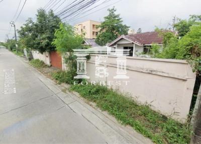 37077 - Land with house 122 square meters, Bangkok-Kreetha. Near Unico Golf Course