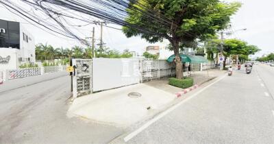 42476 - Land for sale 1-2-92 rai, Chaloem Phrakiat Rama IX, orange area.