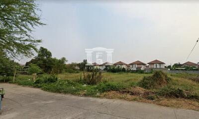 90056 - Land for sale on Ramindra Road 117, Charoen Phatthana, Hathairat, near Phraya Suren. Suitable for building a house