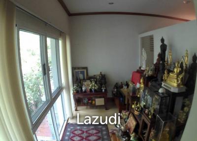 6 Bed8 Bath 800 Sqm Land for sale with a detached house with Bangkok Noi Canal For Sale