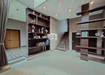 90682 - House for sale, Modern & Luxury Home, luxury house, modern style design.