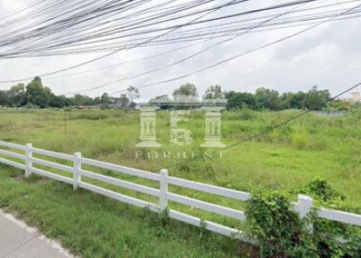 90152 - Land for sale, Soi Chaloem Phrakiat 6, Pattaya Sai 3, near Terminal 21 and Makro, area 6-3-30.60 rai.