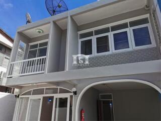 90764 - 2-story house for sale, area 56 sq m, Phichai Road.