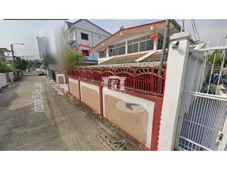 90760 - 2-story house for sale, area 94 sq m, Sutthisan Road.