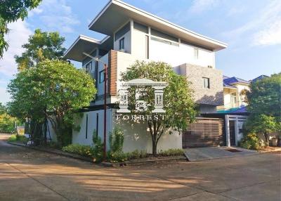 90420 - 3-story detached house for sale, Phet Wongwaen Village, Kanchana, area 124.1 sq m.