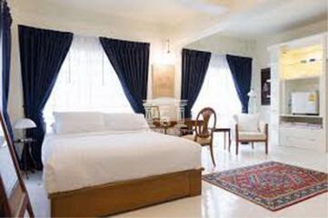 41169 - Luxury hotel for sale, in the heart of the city, Sukhumvit 26, Rama 4, near BTS Phrom Phong, size 1-0-81.90 Rai