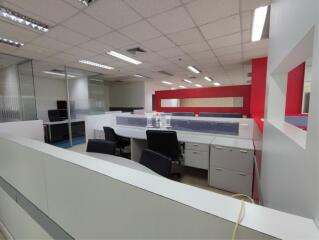 90771 - Office for Sale, Sukhumvit, Ekkamai 283.66 sqaure meters near BTS Ekkamai 500 m.