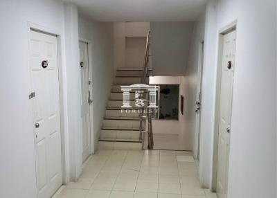 42312 - ขาย อพาร์ทเม้นท์ 5 ชั้น ติดถนนรัชดา-ท่าพระ ใกล้ MRT ท่าพระ จำนวน 15 ห้อง