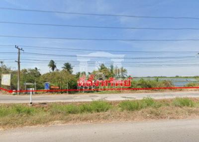 40408 Land for sale, next to Rama 2 Km. 74 Amphawa, near Wang Manao intersection, area 138-2-90.80 rai.