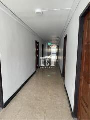42540 - Newly built apartment, Inthamara, amount of 103 rooms, near MRT Huai Khwang