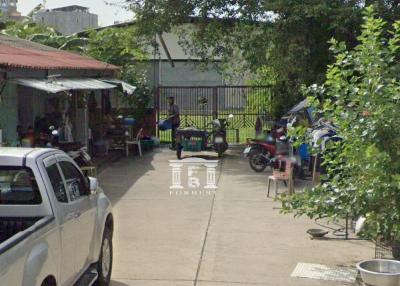 42393 - Land for sale, Santi Nakhon Village, Bangna-Trad KM.7, opposite Mega Bangna.