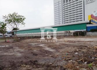 90439 - Land for sale, Chaengwattana, near Muang Thong Thani and the expressway, area 3-1-60 rai.