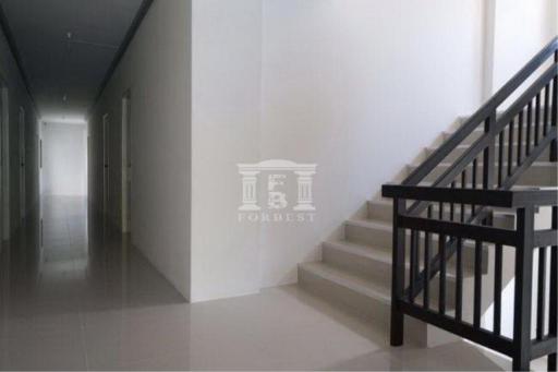 90090 - Apartment for sale, Ladprao 71, Nak Niwat, near the Pradit Manutham Expressway., size 103 square wah