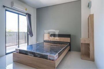 90090 - Apartment for sale, Ladprao 71, Nak Niwat, near the Pradit Manutham Expressway., size 103 square wah