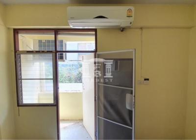 40659 - Apartment for sale Ladprao 101, good for investment, amount of 72 rooms, size 200 sq. wah Good location, special price