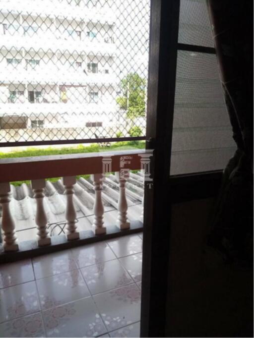 40904 - Apartment for sale, Petchkasem 114 rd, Nong Khaem, amount of 75 rooms, good location, 2 sides adjacent to road, size 200 sq.wa.