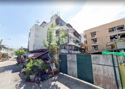 30663 - Charoenkrung 109, House + apartment for sale, area 1,152 Sq.m.