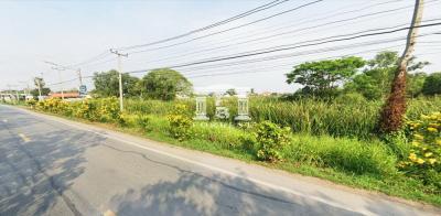 90587 - Land for sale 59-0-74 rai along Rapeepat Canal. Near Kanchana Eastern Ring Road