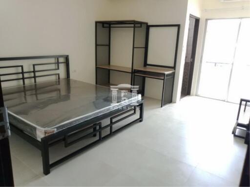 90213 - Apartment for sale, Ladprao 41, Phawana, amount of 194 rooms, size 1-1-62 rai, near Phawana train station