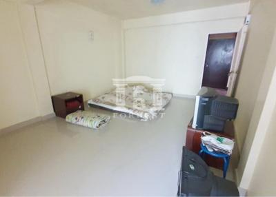 41134 - Sale apartment + 1 house, Ladprao 134, 650 m. from MRT Bang Kapi, size 212 sq.wah