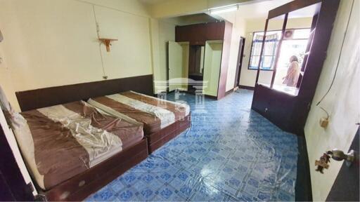 41134 - Sale apartment + 1 house, Ladprao 134, 650 m. from MRT Bang Kapi, size 212 sq.wah