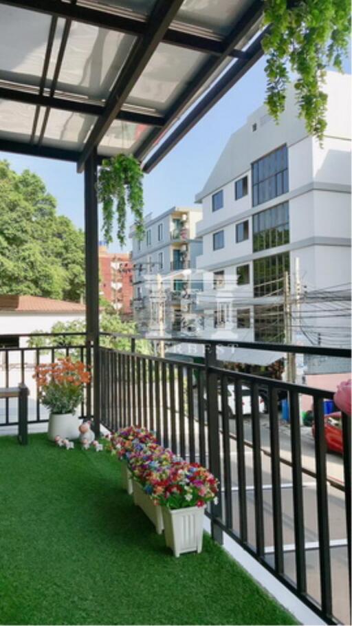 40829 - Apartment for sale, Ladprao 107, near RBAC, 45 rooms, 5 floors, area 158 square meters.