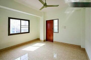 38844-Apartment for sale Phahonyothin-Navanakorn Road, area 120 sq.wa. (480 sq.m.)