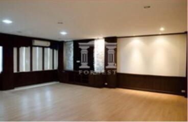 39234 Apartment for sale, on Sukhumvit 107 road, size 1-0-9 rai