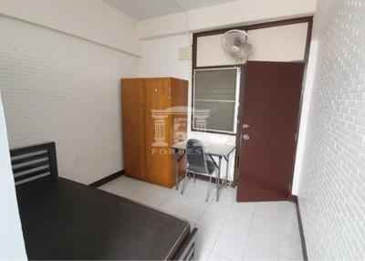 39998 Ramkhamhaeng apartment for sale, 61 rooms, good location, behind Ramkhamhaeng University.