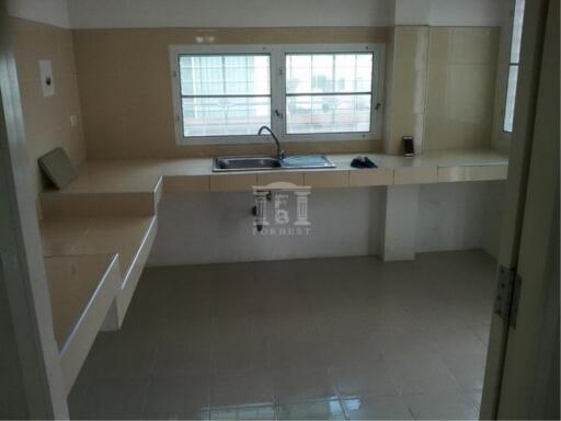 38345-2-story detached house for sale, Wongwaen-Pracha Uthit, area 75 sq m.