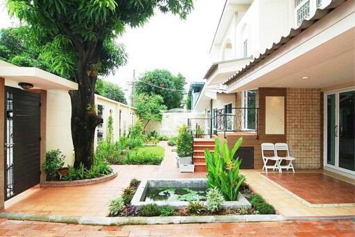 90661 - 2-story detached house for sale, 100 sq m, Ari area, Phahonyothin, near BTS Ari, BTS Saphan Khwai.