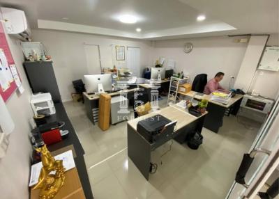 41125 - Office building for sale. Vibhavadi-Rangsit Road, near Don Mueang Airport Red Line electric train, area 42.20 square meters