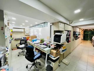 90612 - Home office for sale, 4 units, 5.5 floors, Phayathai, near BTS Phaya Thai-Ratchathewi.