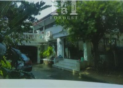 38515 - Sukhumvit 71 Rd. (Pridi Banomyong ), Single House, area 508 Sq.m.