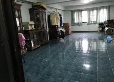 38628 - Borommaratchachonnani Road, home office for sale, 3.5 floors, 272 sq m.
