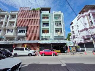 43124 - Commercial building for sale, 4.5 floors, area 16.5 sq m, near MRT Bang Sue.