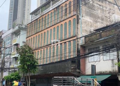 42982 - Charoen Rat, near ICONSIAM, Commercial building for sale