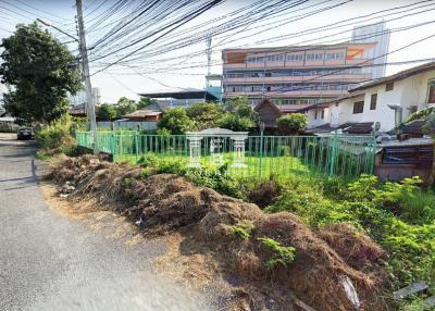 42459 - Land for sale next to the road on 2 sides, Na Kluea, Chonburi, area 220.80 square wa