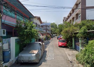 39700-Single house for sale, Lat Phrao Road 134, area 53 sq m, near MRT Bang Kapi Station.