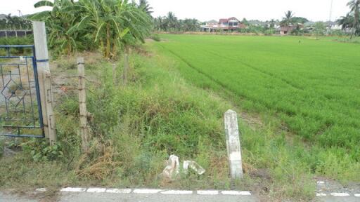 33550 - Kanchanaphisek Road Soi Kaew In, Vacant Land, plot size 2,584 Sq.m.