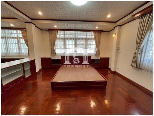 41650 - 3-story detached house for sale + Rooftop, area 36 sq m., Charoen Nakhon, Khlong San.